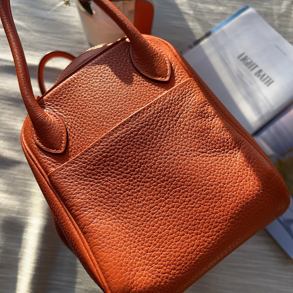 Hermes Orange Clemence Palladium Plated Lindy Bag 30 - Picture 9 of 12